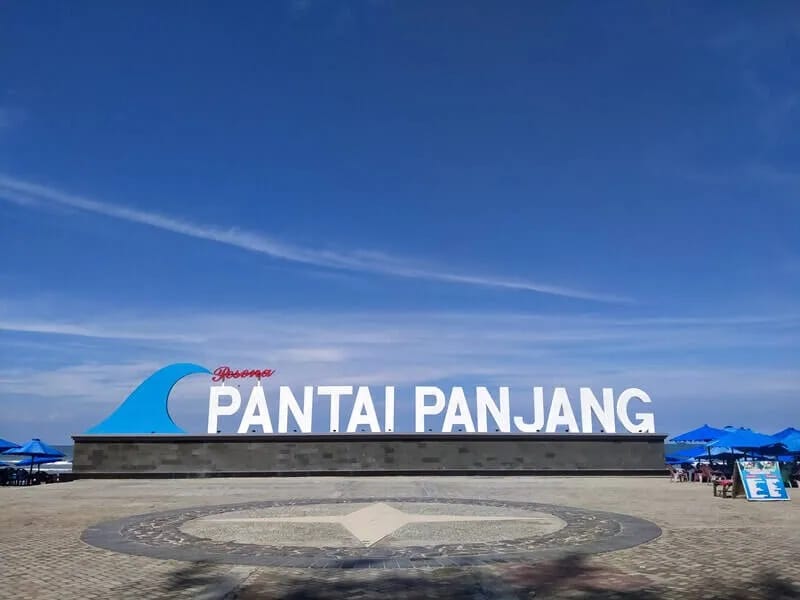 Impian Dedy Wahyudi: Mewujudkan Pantai Panjang Sebagai Destinasi Wisata Syariah Unggulan di Indonesia