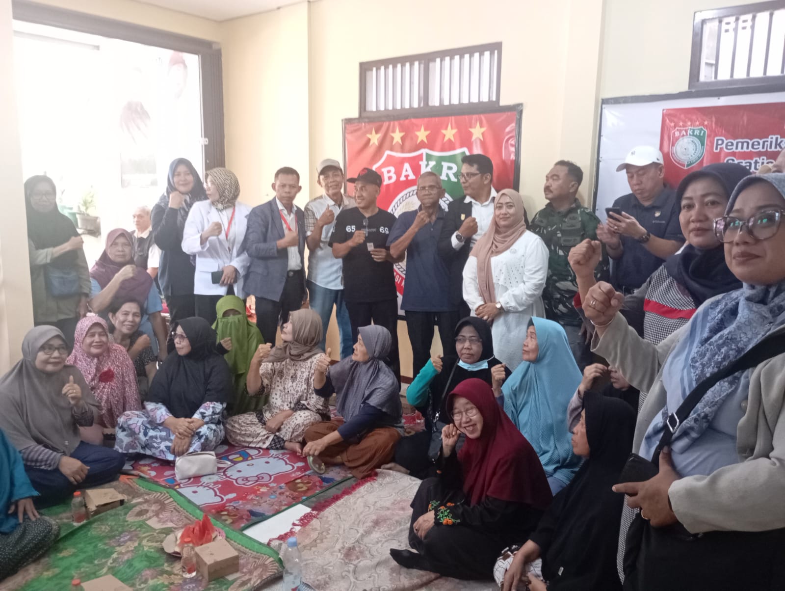 Program Perdana DPN BAKRI Pemeriksaan Kesehatan Gratis untuk Lansia
