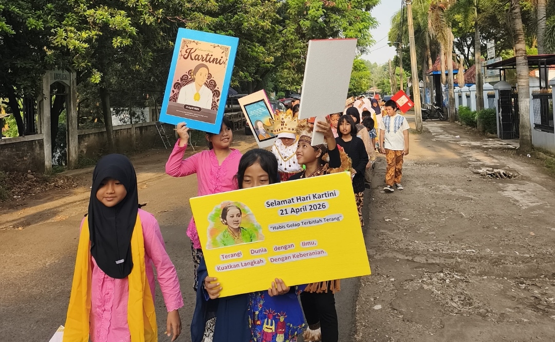 Kreativitas Anak Bersinar! SD Angkasa 12 Halim Gelar Perayaan Hari Kartini 2026 yang Meriah